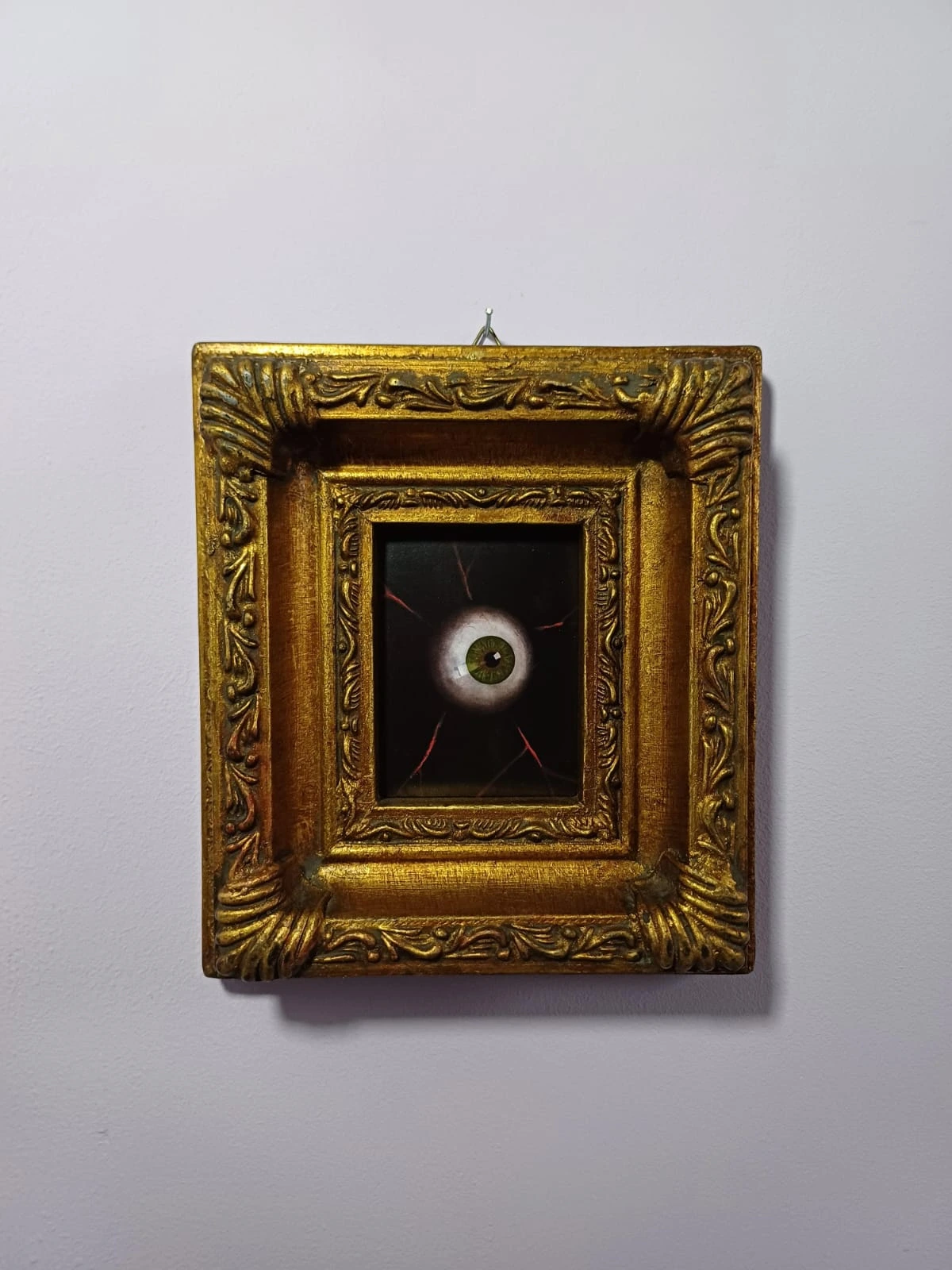 Stampa digitale con dettagli in acrilico di un occhio